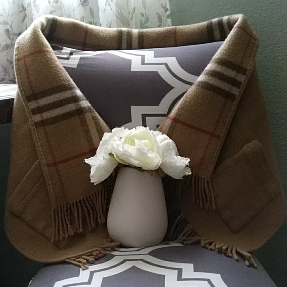 Winter Wrap - Picture 3 of 4